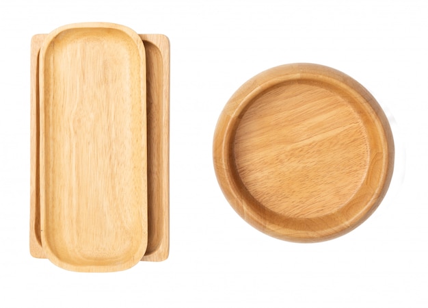 Hölzerner behälter und schüssel dishware lokalisiert auf weißem hintergrund Premium Fotos