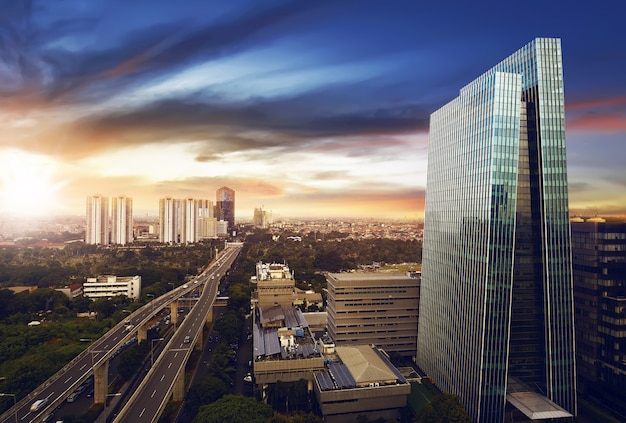  Jakarta  stadt  in der nacht Premium Foto