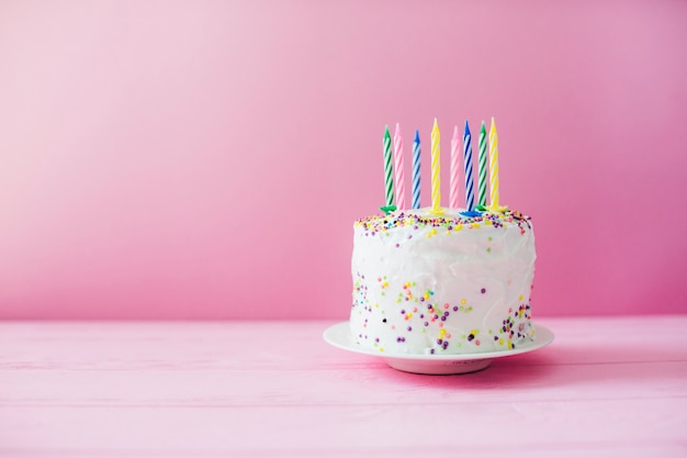 Kleiner Kuchen Mit Kerzen Kostenlose Foto