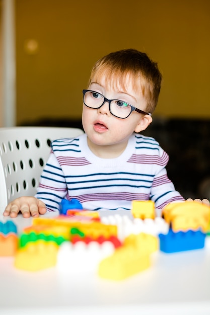 Mit Den Großen Toys Spielen Mit Den Großen Toys Spielen