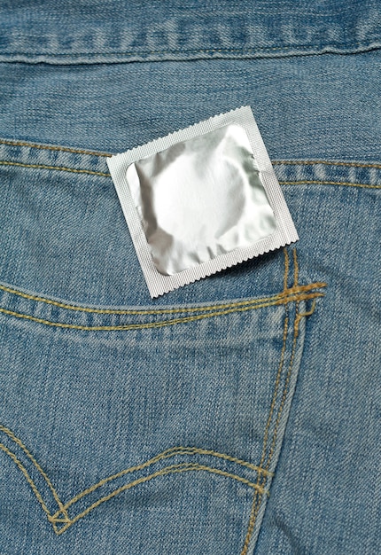 Kondom Auf Jeans Premium Foto 