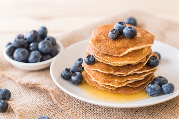 Pfannkuchen mit heidelbeere | Kostenlose Foto