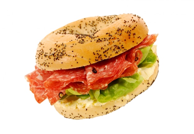 Salami Und Kase Bagel Mit Mohn Kostenlose Foto