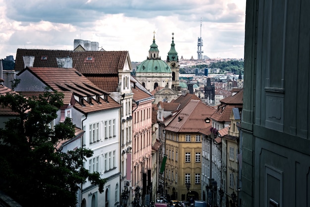 Schone Alte Strassen Und Gebaude Von Prag Kostenlose Foto