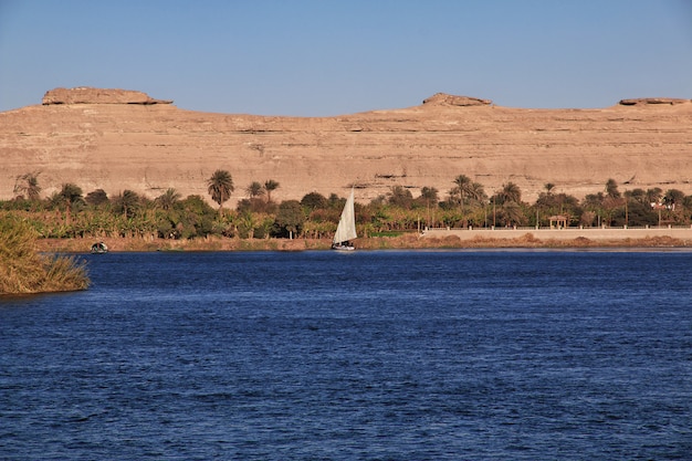 Stadt Von El Minya In Der Sahara Am Nil Agypten Premium Foto