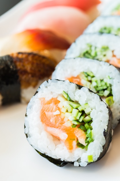 Sushi rolle | Kostenlose Foto