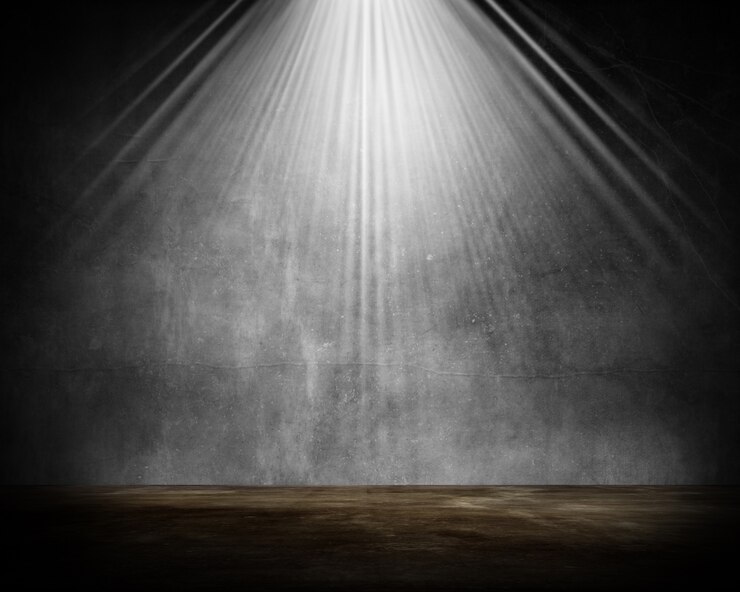 Free Photo | 3d grunge room interior with spotlight shining down