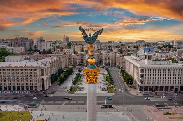 Premium Photo | Aerial view of the kyiv ukraine above maidan ...