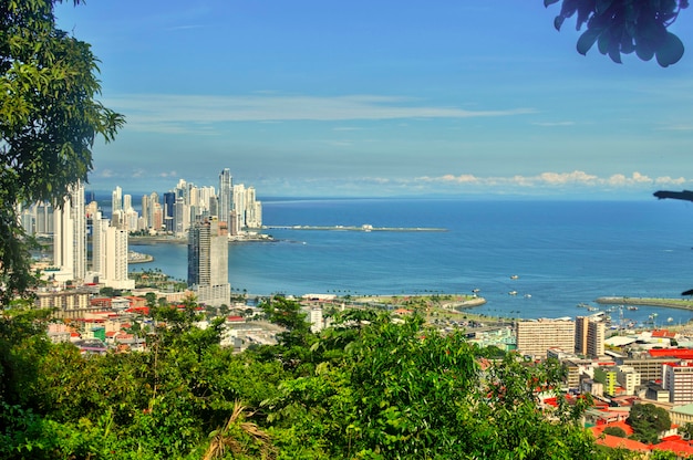 Premium Photo | Aerial view of panama city from ancon hill