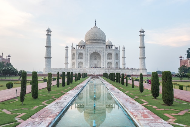 Premium Photo | Agra city taj mahal india
