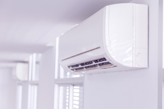 Air conditioner inside the room | Premium Photo
