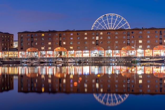 Premium Photo | Albert dock liverpool england
