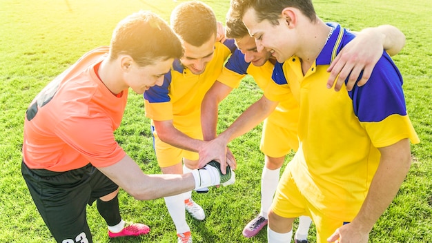 Amateur football and teamwork concept Free Photo