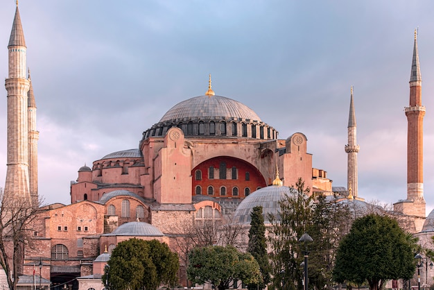 Amazing hagia sophia or hagia sophia church of the holy wisdom in the morning time with sunset in istanbul, turkey Premium Photo