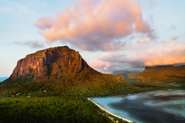 Premium Photo | Amazing view of le morne brabant at sunset