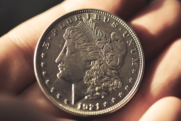 Free Photo | American one dollar coin