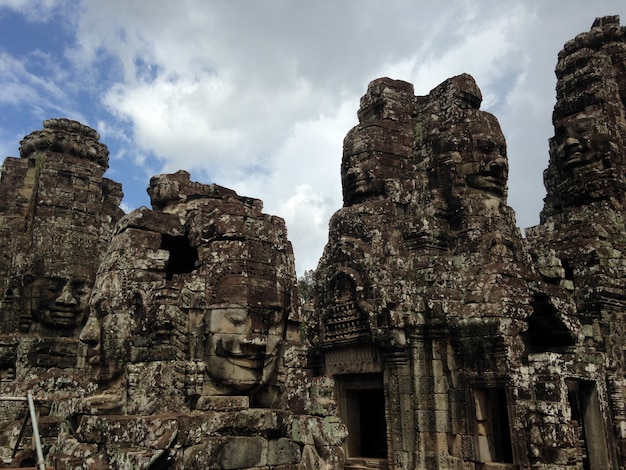 Free Photo | Anckor palaces, siem reap, camboda. beautiful paradise.