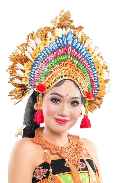 Premium Photo Asian Woman Dancing Balinese Traditional Dance Isolated