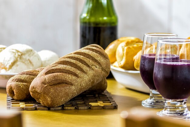 Premium Photo | Assorted breads on the table