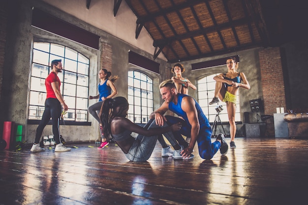 Athletes training in a gym Premium Photo