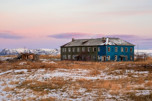 Premium Photo Authentic russian northern village, old dilapidated wooden houses, arctic nature.