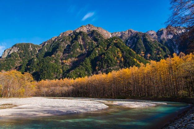 Premium Photo | Autumn at kamikochi