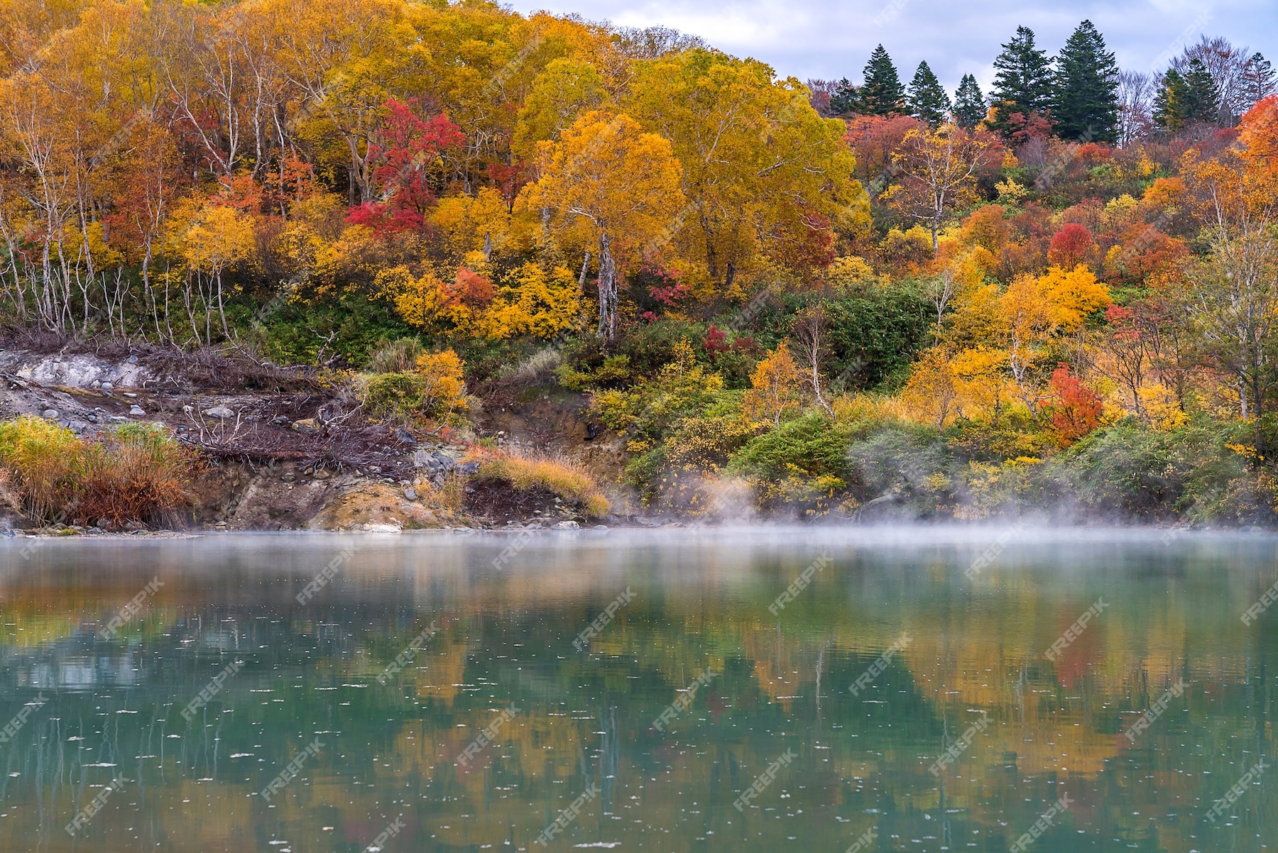 Premium Photo | Autumn onsen lake aomori japan