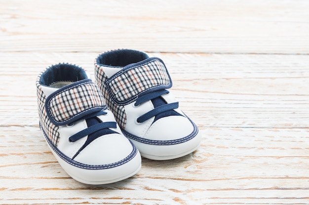 noisy shoes for babies