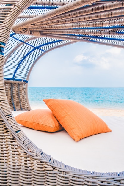 Free Photo | Balcony tropical island chair living