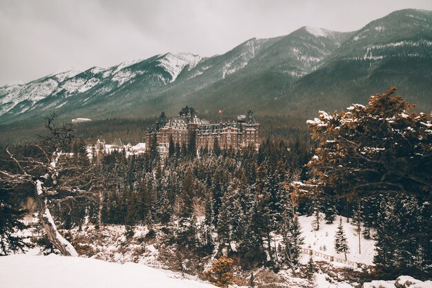 Premium Photo Banff Springs Hotel And Canadian Rockei Moountains At Alberta Canada