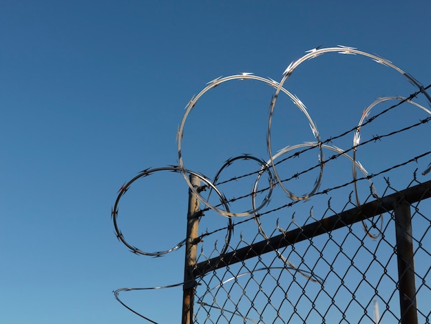 barbed wire vancouver