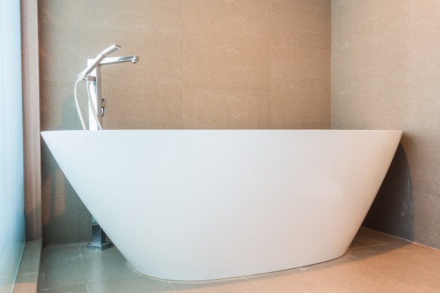 Bathroom with a luxurious bathtub Photo | Free Download