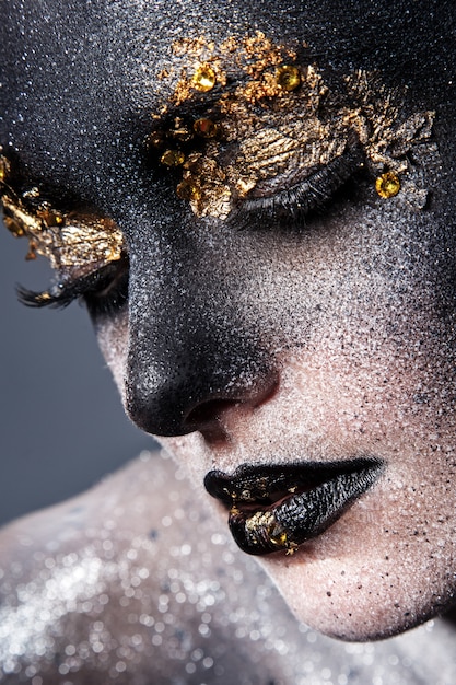 Free Photo | Beautiful, artistic makeup