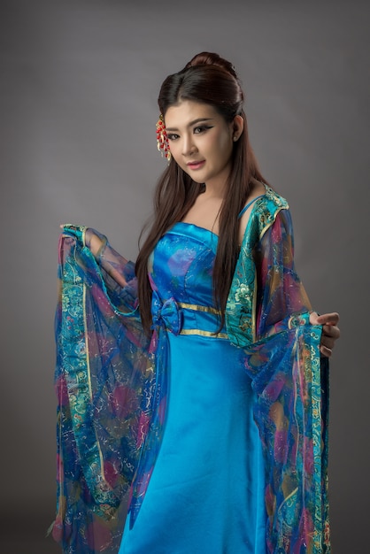 beautiful chinese dresses