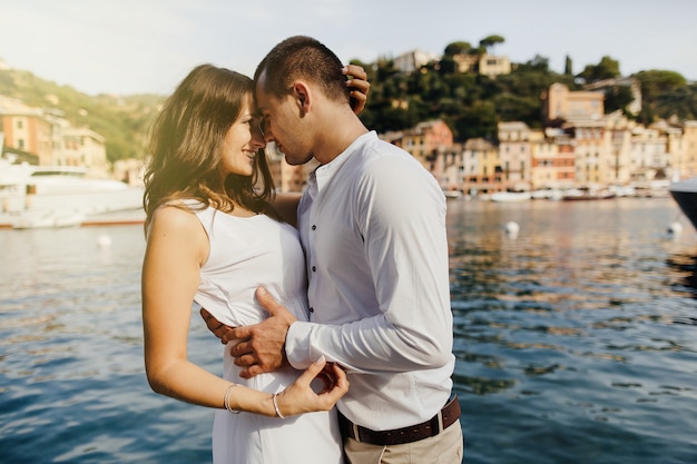 premium-photo-beautiful-couple-in-italy