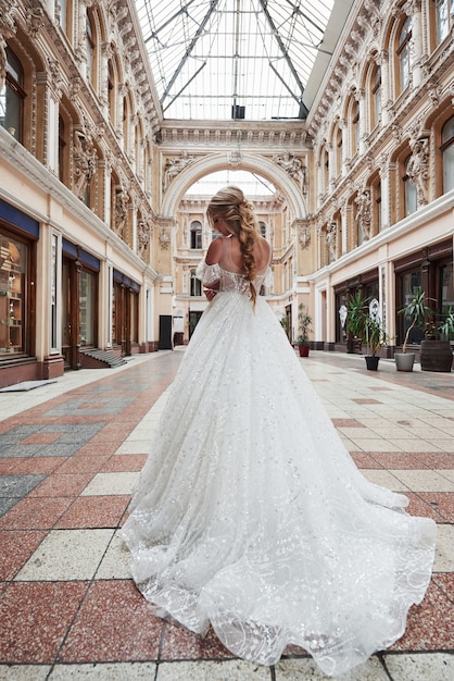 beautiful elegant wedding dresses