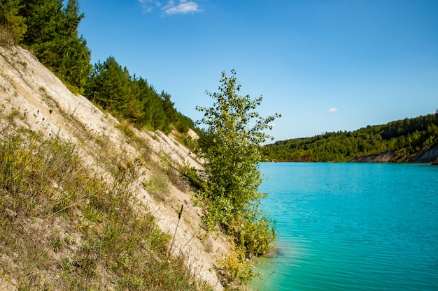 Фото каменное озеро