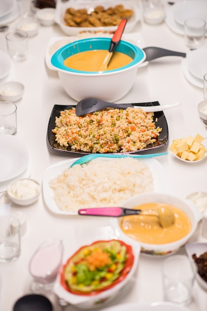 Premium Photo | Beautiful ready lunch on dining table in modern home