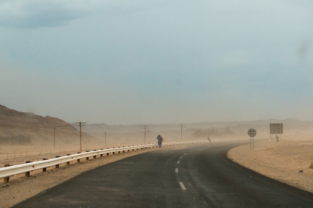 2,000+ Dust Storm Pictures