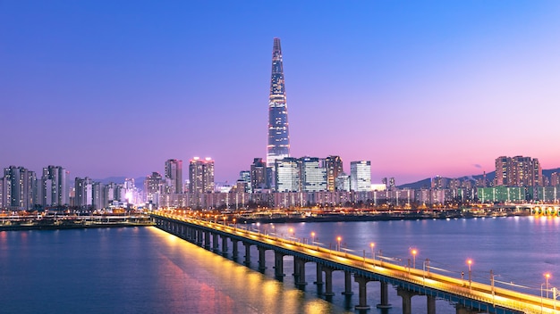 Premium Photo | Beautiful twilight of seoul city at sunset and han river south  korea