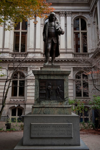 Premium Photo | Benjamin franklin statue in boston, massachusetts, usa