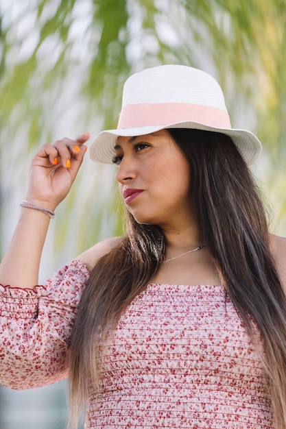 Premium Photo Big Mexican Woman Wearing Hat Summer Vacations Vertical