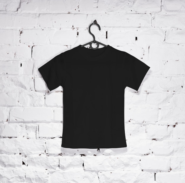 t shirt in hanger