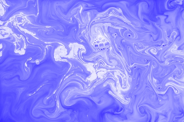 青 紫と白の液体の大理石模様の背景 無料の写真