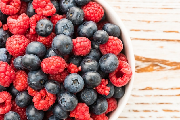 Free Photo | Blueberry and rasberry fruit