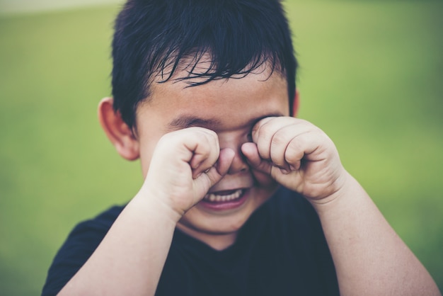 psicologia infantil criança depressão