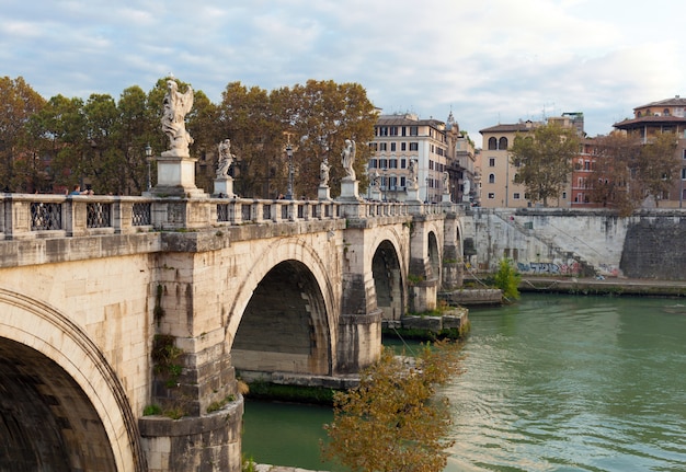 Premium Photo | The bridge of ponte sant'angelo, rome