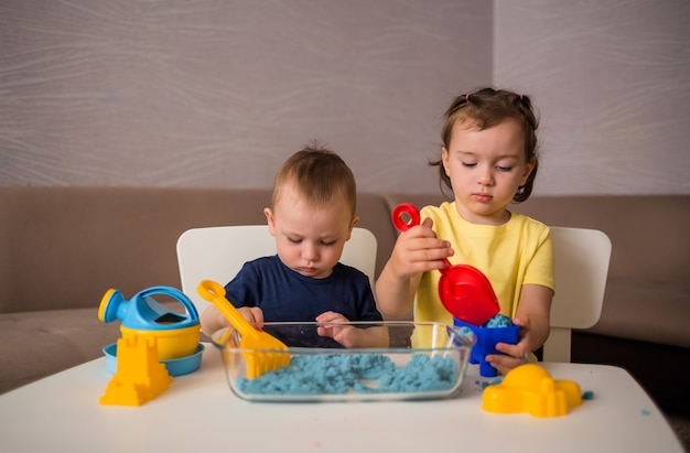 kinetic sand activity table