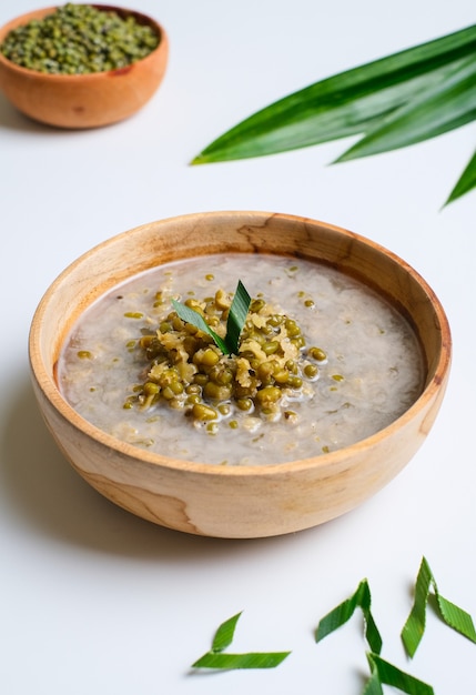 Premium Photo | Bubur kacang hijau. javanese dessert porridge of mung ...