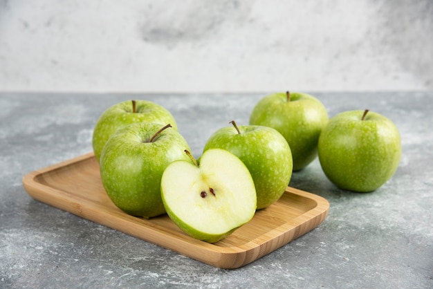 5 Incredible Benefits Of Green Apples For Health Newsandfood